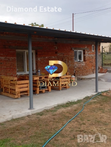 Едноетажна къща с 4 парцела в село Воден, общ. Димитровград, снимка 1