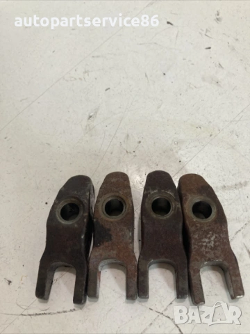 Комплект държач на горивен инжектор за KIA Ceed 1.6 CRDi (2008)