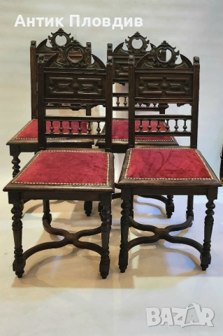 Комплект от четири антикварни орехови стола в стил нео-ренесанс, снимка 8 - Столове - 53381062