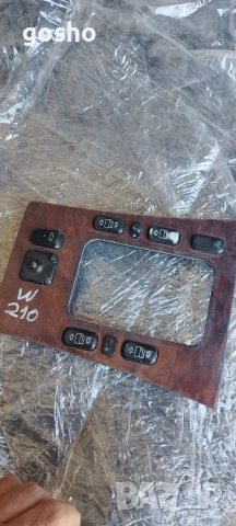 Конзола за ел стъкла мерцедес очиларка е класа w210, снимка 2 - Части - 53825014