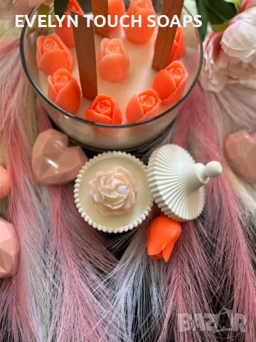 Арт свещ „Пролетна градина“ с лалета, снимка 4 - Декорация за дома - 51097179