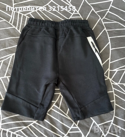 Къси гащи Nike tech fleece, снимка 4 - Къси панталони - 51510050