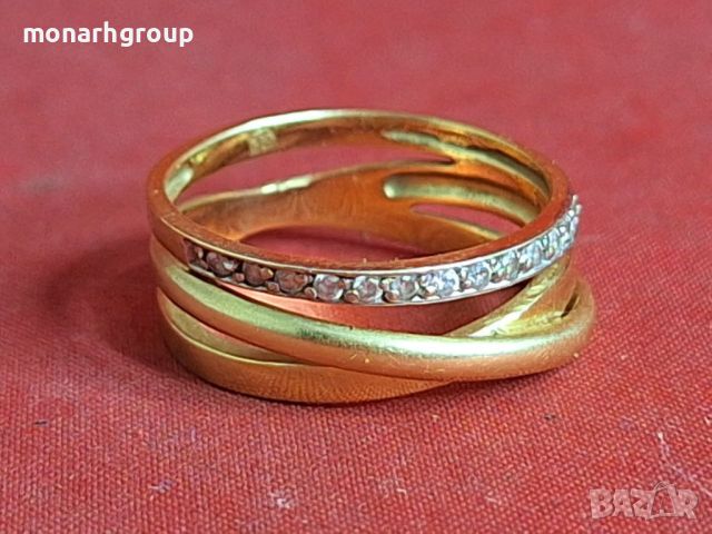 Златен пръстен, снимка 1 - Пръстени - 46292225