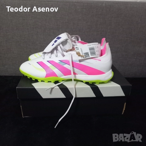 Стоножки Adidas, снимка 2 - Спортни обувки - 52479332