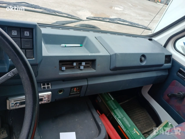 Продавам Renault В120 с кран на 78 хиляди километра изключително добро състояние, снимка 6 - Бусове и автобуси - 53494993