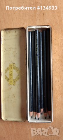 Стара метална кутия за моливи TOISON D`OR, снимка 3 - Антикварни и старинни предмети - 46280143