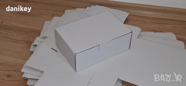 Бели картонени кутии 21х14х8см. , снимка 2 - Декорация за дома - 53910280