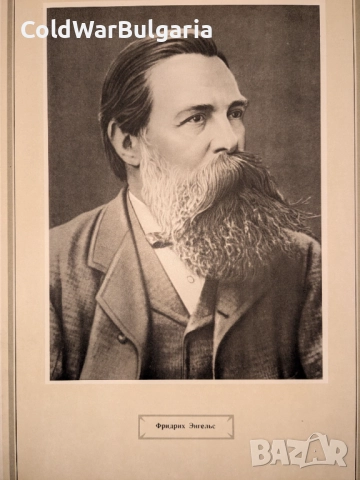 Голям съветски албум за историята на ВКП(б), снимка 6 - Антикварни и старинни предмети - 52466544