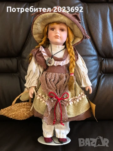 Порцеланова кукла за колекция, снимка 1