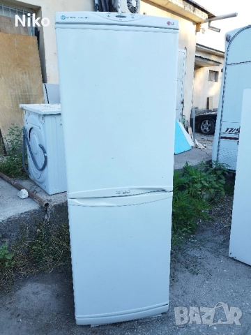 Хладилник с фризер LG