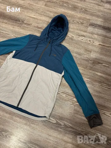 Оригинално дамско якенце The North Face размер Л  , снимка 2 - Зимни спортове - 48369563