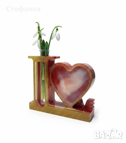 Декорация/ваза "LOVE", епоксидна смола, снимка 3 - Декорация за дома - 53305465