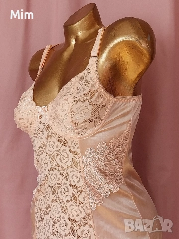 XS /S Розова нощница от сатен и дантела , снимка 4 - Нощници - 53842970