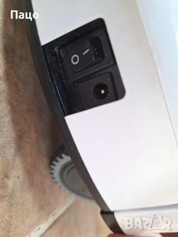 Прахосмукачка- Робот MEDION MD 18500, снимка 5 - Прахосмукачки - 52841389