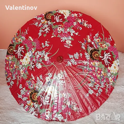 Старинен азиатски чадър 