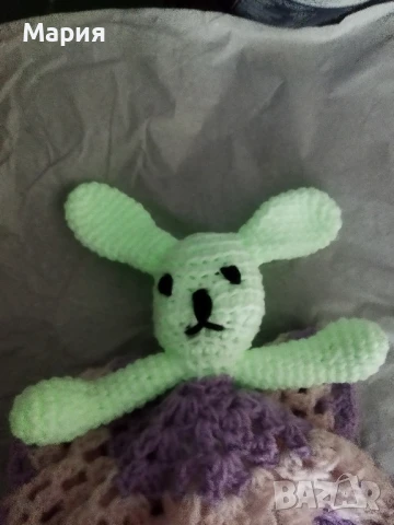 Плетено зайче , снимка 4 - Плюшени играчки - 51096154