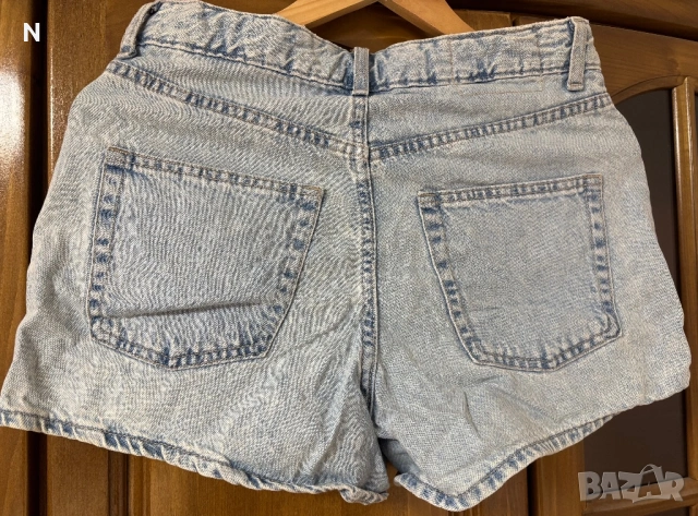 Къси панталони на Bershka, снимка 2 - Къси панталони - 53141441
