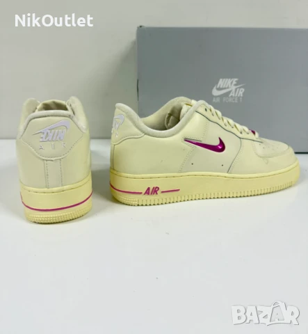 Nike W Air Force 1 07 Se, снимка 4 - Кецове - 50805993