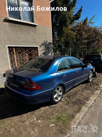 Продавам Mercedes-Benz C-класа (W203) C 270 CDI (170 кс) Automatic НА ЧАСТИ 
