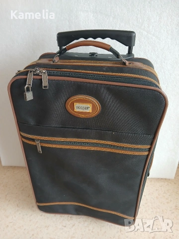 Куфар на колелца , снимка 2 - Куфари - 54189589