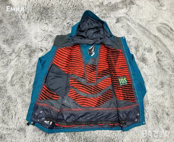 Мъжко яке Volcom Gigi Ruf Jacket, 15 000 мм, Размер М, снимка 2 - Якета - 48555997