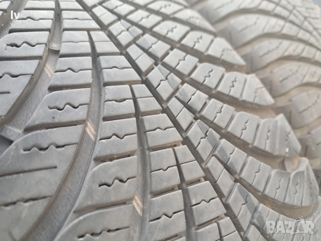 Зимни гуми 195/65/15 - 2 броя, снимка 2 - Гуми и джанти - 52978398