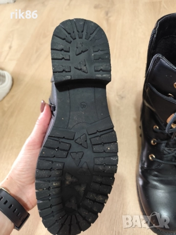 Дамски зимни боти, снимка 8 - Дамски боти - 52016831