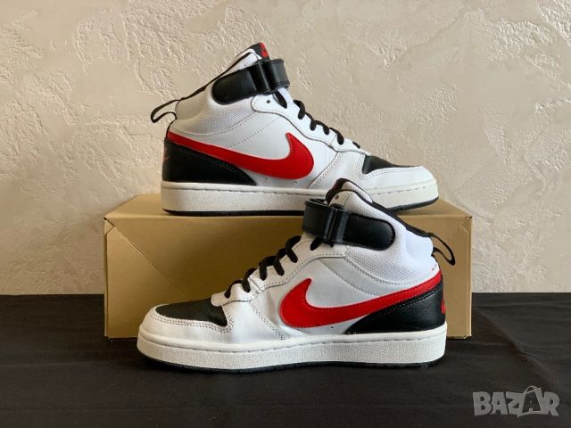 Оригинални обувки Nike Court Borough Mid | 36,5 номер, снимка 2 - Дамски ежедневни обувки - 46078725