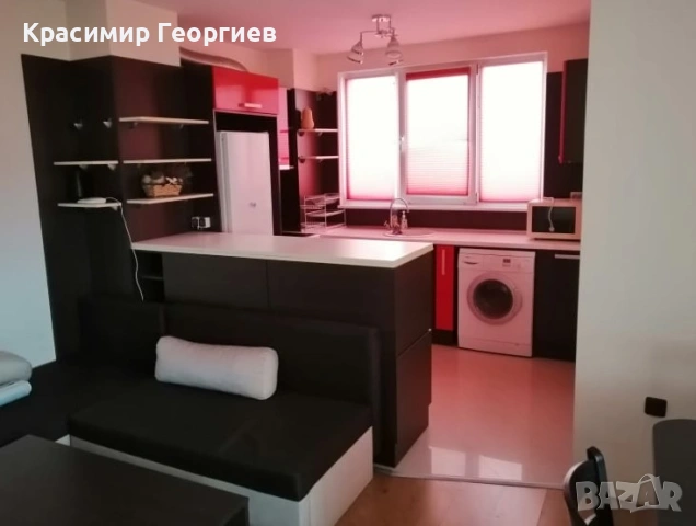 Самостоятелна стая Младежки Хълм