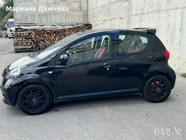 Toyota Aygo 1.0  12V  Vvt-i , снимка 12 - Автомобили и джипове - 47087663