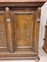 Комод, шкаф, бюфет с богата дърворезба , снимка 5