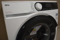 Пералня AEG LR7A70490 ProSteam и ProSense, снимка 9