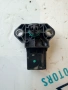 04C906051 MAP сензор от Seat Arona 1.0 TSI, двигател CHZ, 95 кс., 5 ск., 71 000 км., 2019 г., евро 6, снимка 2