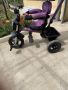 Триколка в лилаво, снимка 1 - Детски велосипеди, триколки и коли - 45385074