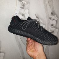 Оригинални маратонки adidas Yeezy Boost 350 Pirate Black (2015)  номер 45 ,5-46, снимка 16 - Маратонки - 40684156