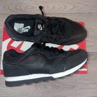 Nike MD Runner 2 оригинални маратонки, снимка 4 - Маратонки - 45178167