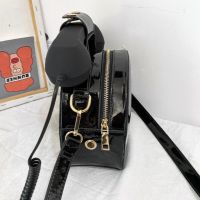 Чанта с работеща ретро слушалка Black, снимка 3 - Чанти - 45350303