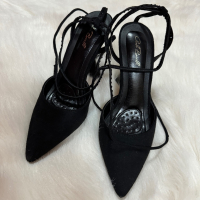 Елегантни обувки на ток Paolo Botticelli, снимка 1 - Дамски обувки на ток - 44980536