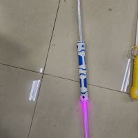 Детски светещ LED меч тип "Джедай" с различни светлини и музика. Вдъхновете се от Галактическия Свет, снимка 1 - Други - 45785804