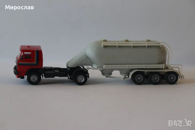 IGRA H0 1/87 LIAZ SKODA КАМИОН МОДЕЛ КОЛИЧКА ИГРАЧКА, снимка 1