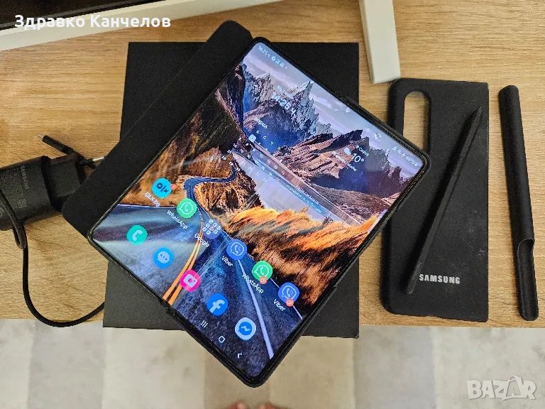 Samsung Z Fold 3 256 GB, снимка 1