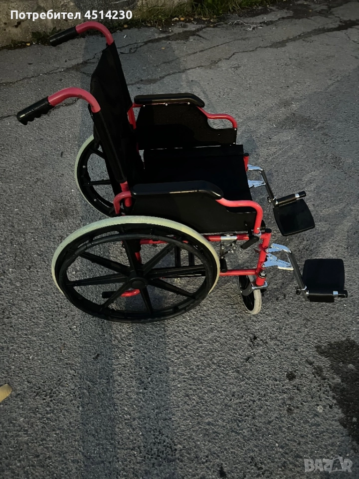 Лека инвалидна количка – удобна, стабилна и готова за използване, снимка 1