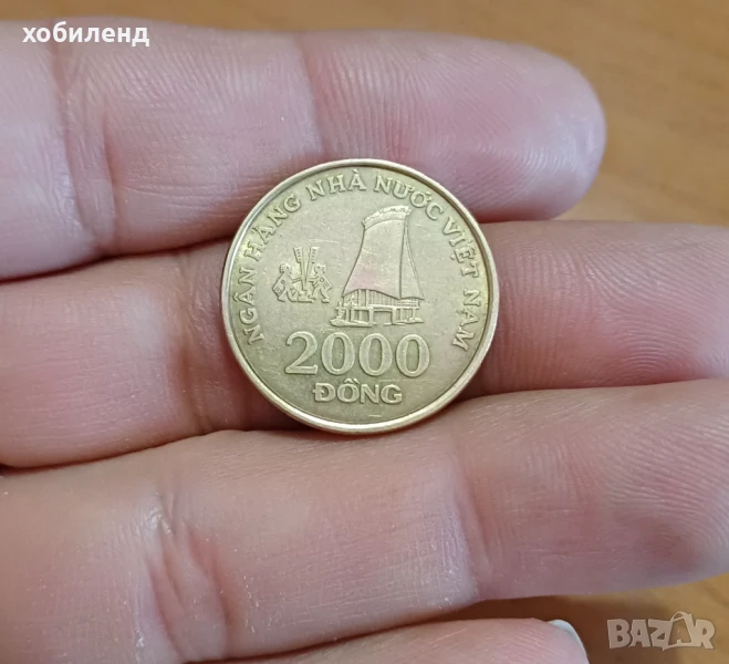 2000 донг Виетнам с гланца 2003, снимка 1