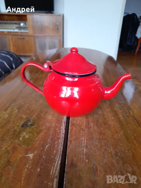 Стар емайлиран чайник #78, снимка 1