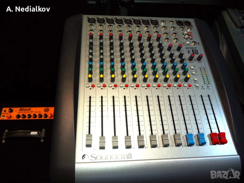 Soundcraft Spirit E8 audiomixer, снимка 1