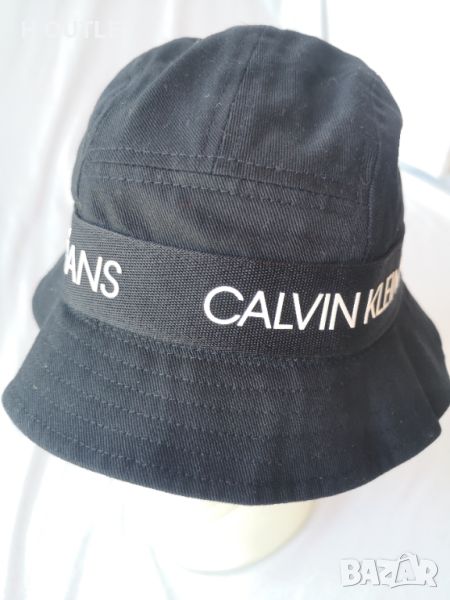 Детска оригинална шапка тип идиотка CALVIN KLEIN OS /511/, снимка 1