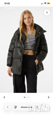 BERSHKA черно яке