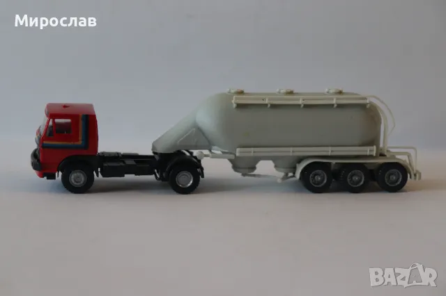 IGRA H0 1/87 LIAZ SKODA КАМИОН МОДЕЛ КОЛИЧКА ИГРАЧКА, снимка 1 - Колекции - 49242602