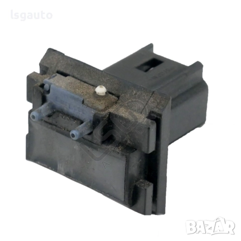 Бутон отваряне заден капак Citroen DS4 2015-2018 ID: 155357