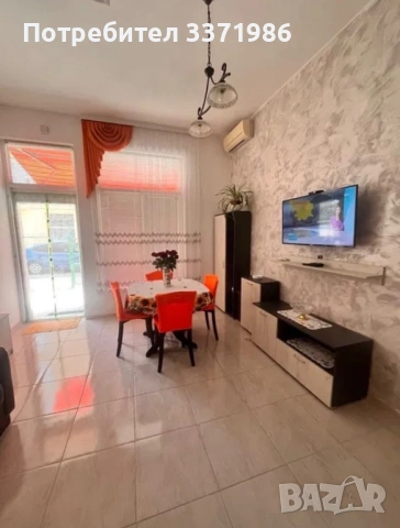 Уютен апартамент с двор в Поморие, снимка 3 - Квартири, нощувки - 53699388